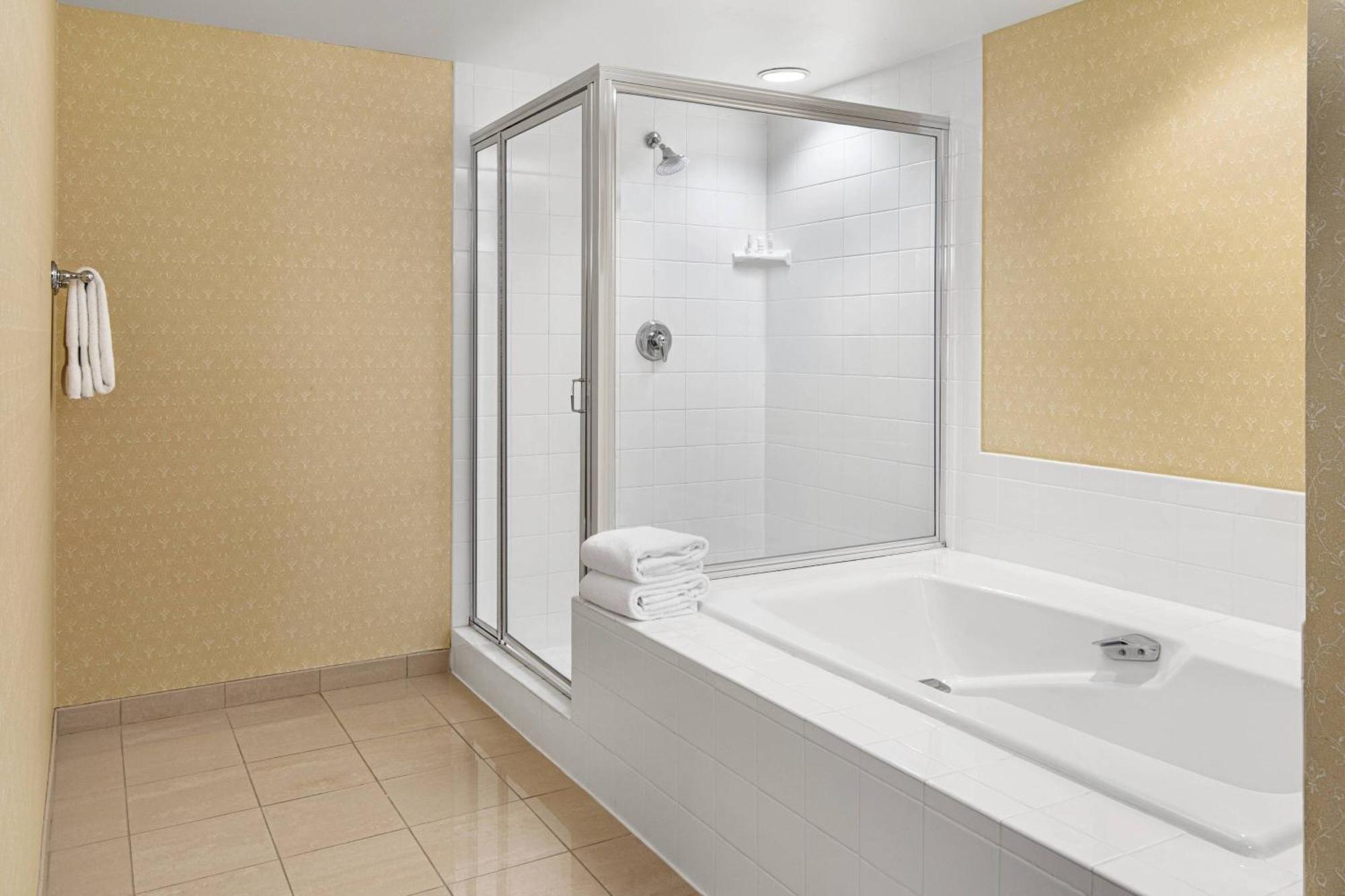 Spartanburg Marriott Экстерьер фото