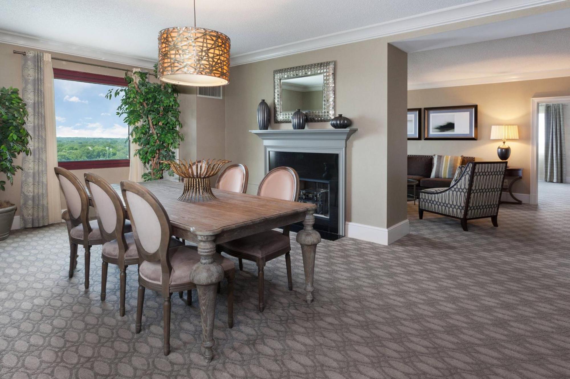 Spartanburg Marriott Экстерьер фото