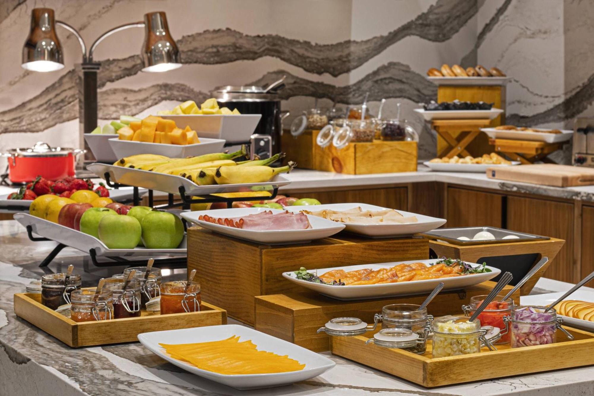 Spartanburg Marriott Экстерьер фото